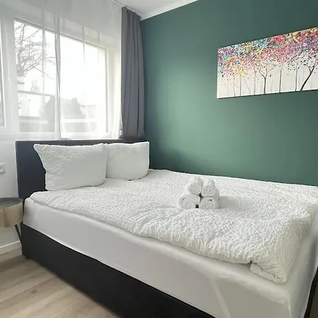 Apartment Staywell Fuer 4 Parking I Netflix I Kitchen *